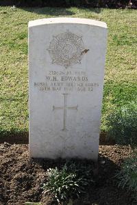Ismailia War Memorial Cemetery - Edwards, William Henry